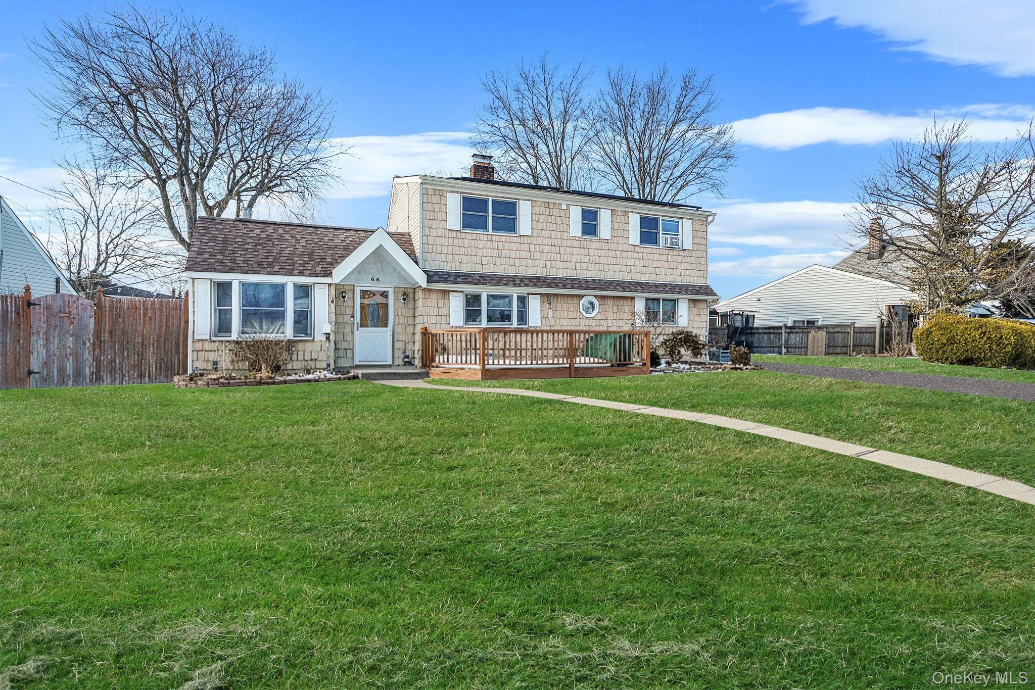 #2 photo, 68 Coppersmith Road, Levittown , NY 11756