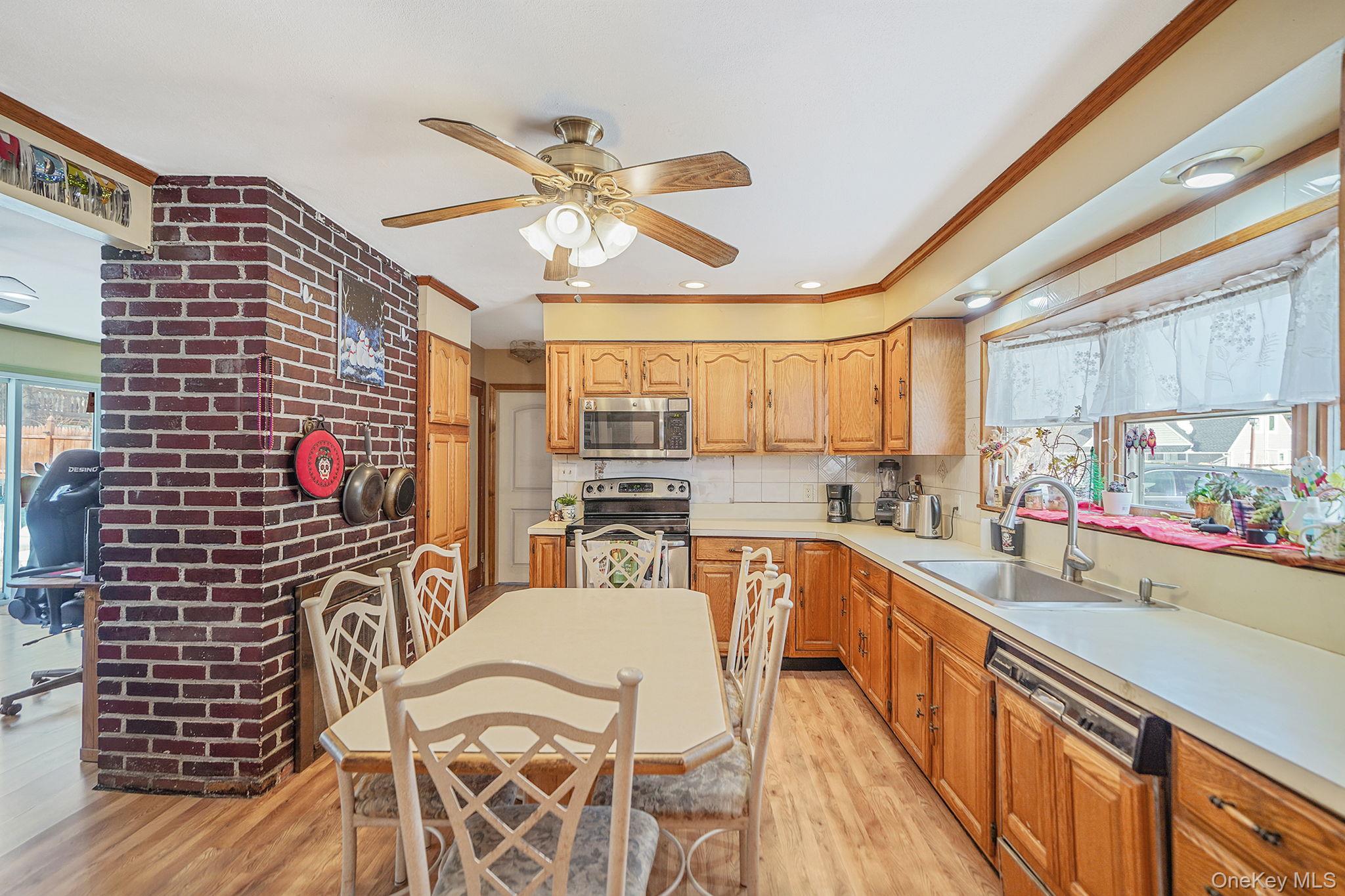 #8 photo, 68 Coppersmith Road, Levittown , NY 11756