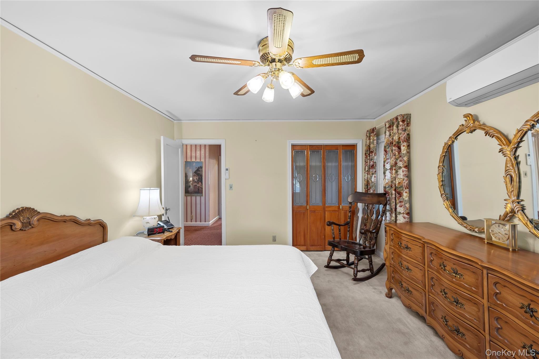 #15 photo, 449 Mineola Boulevard, Williston Park , NY 11596