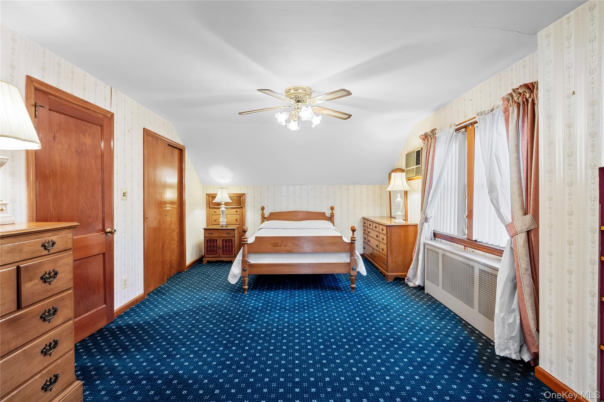 #20 photo, 449 Mineola Boulevard, Williston Park , NY 11596