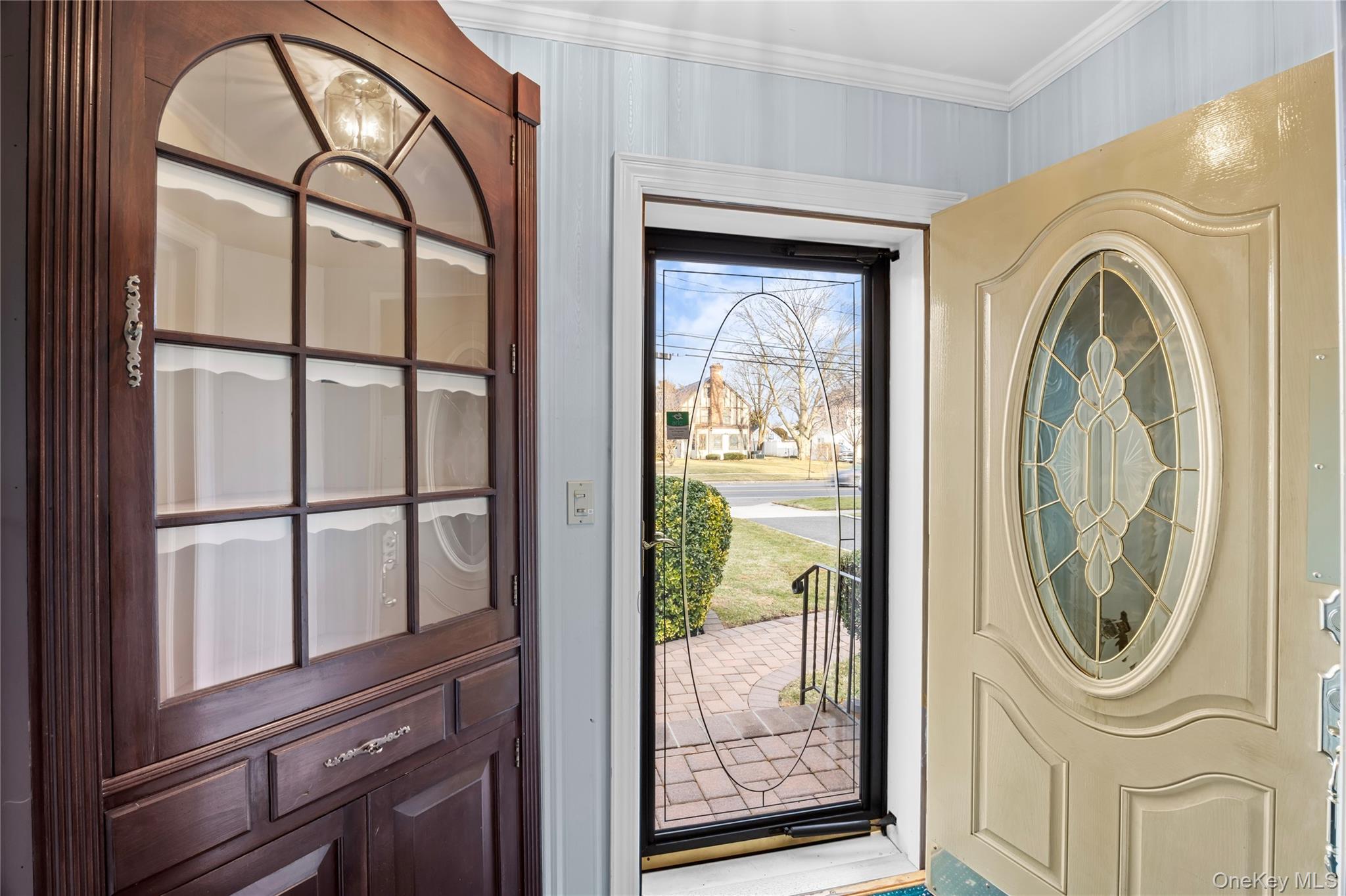 #5 photo, 449 Mineola Boulevard, Williston Park , NY 11596