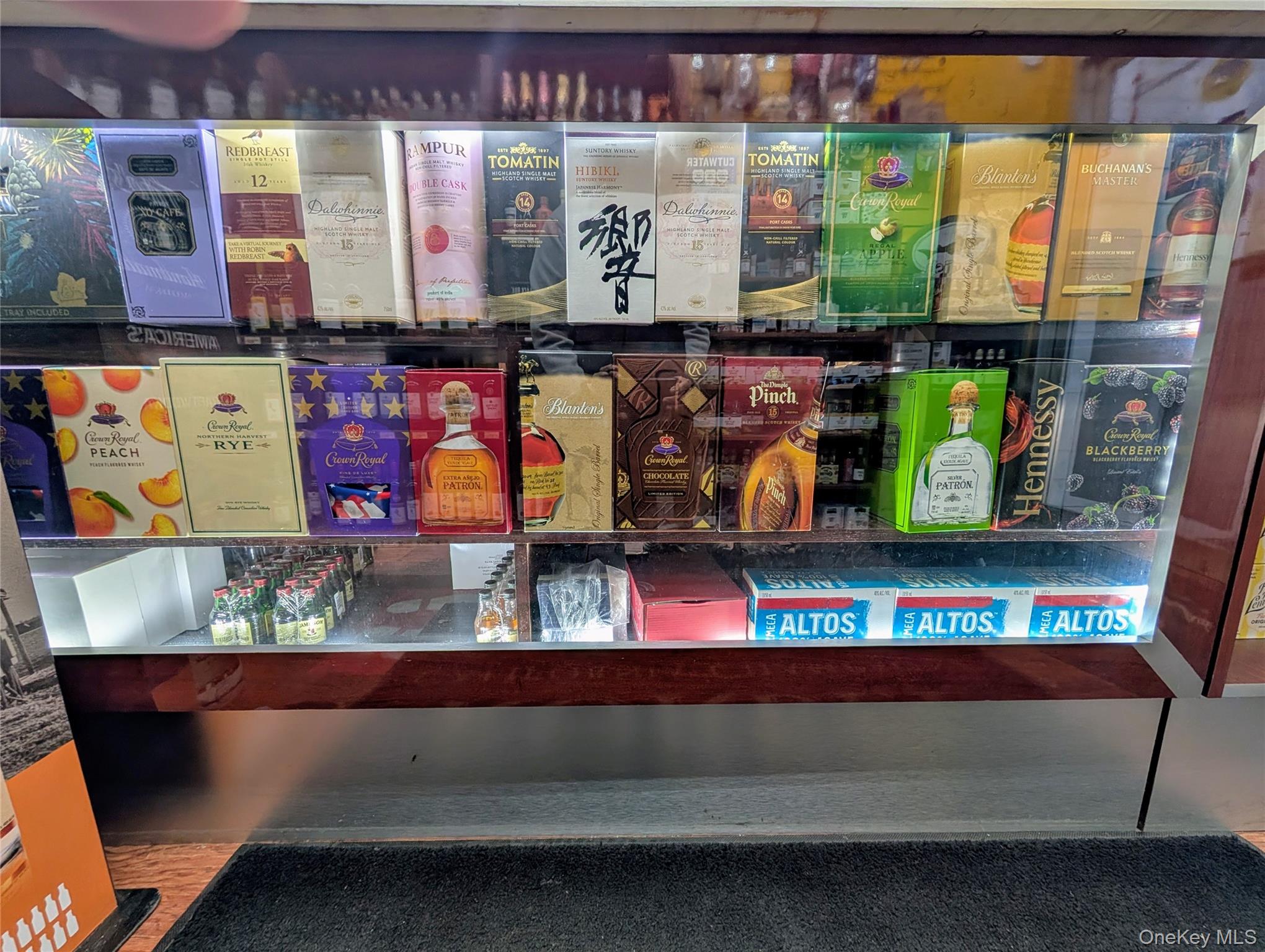 #7 photo, East Meadow, East Meadow , NY 11554