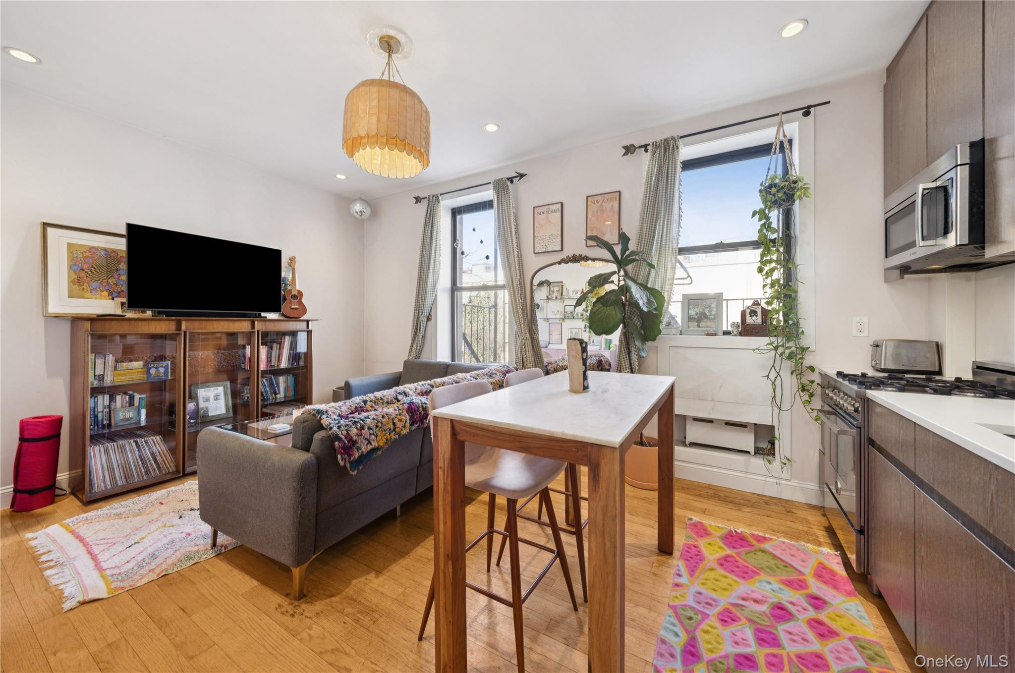 #2 photo, 66 W 84th Street, New York (Manhattan) , NY 10024