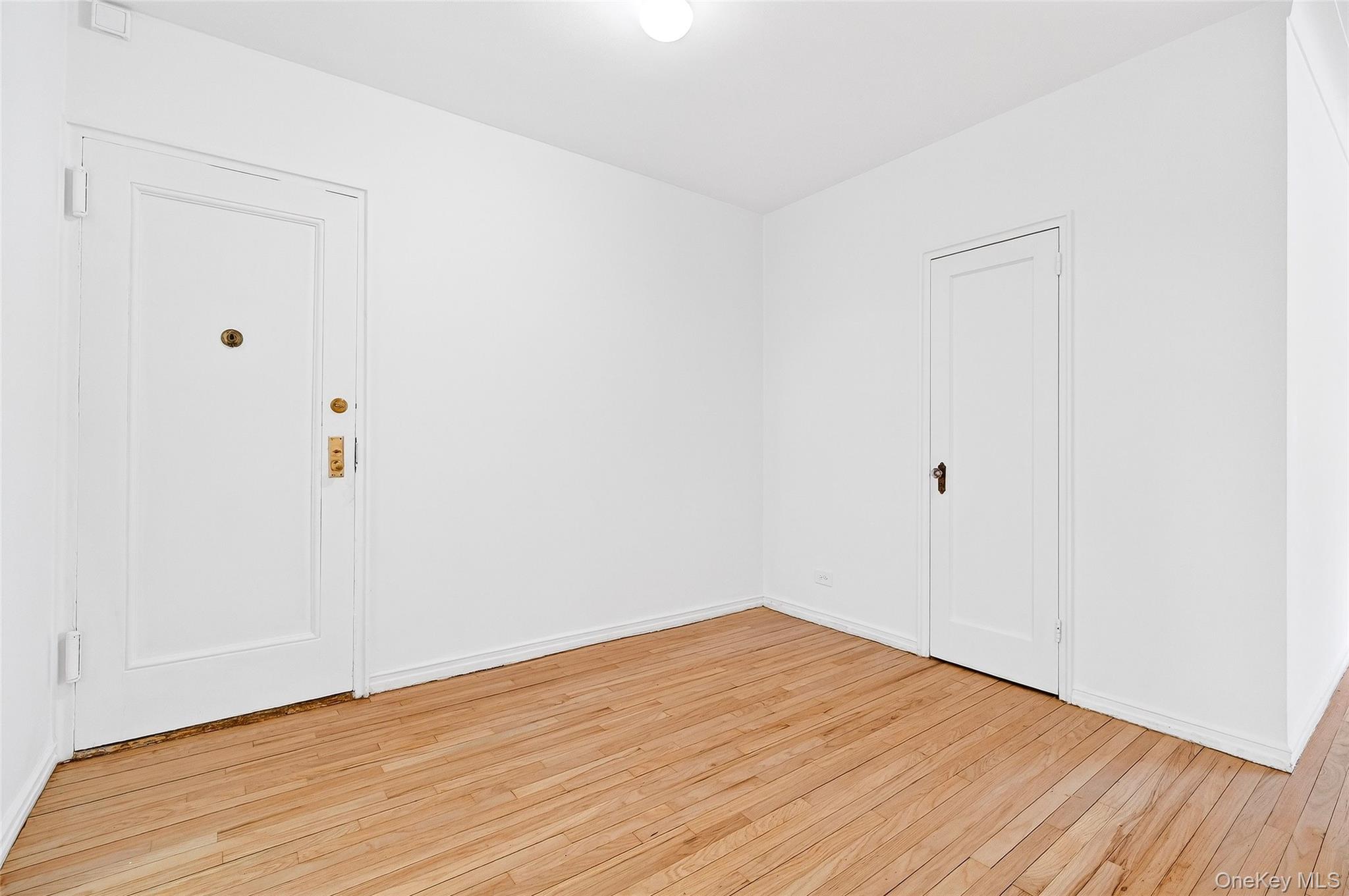 #10 photo, 2 Greenridge Avenue, White Plains , NY 10605