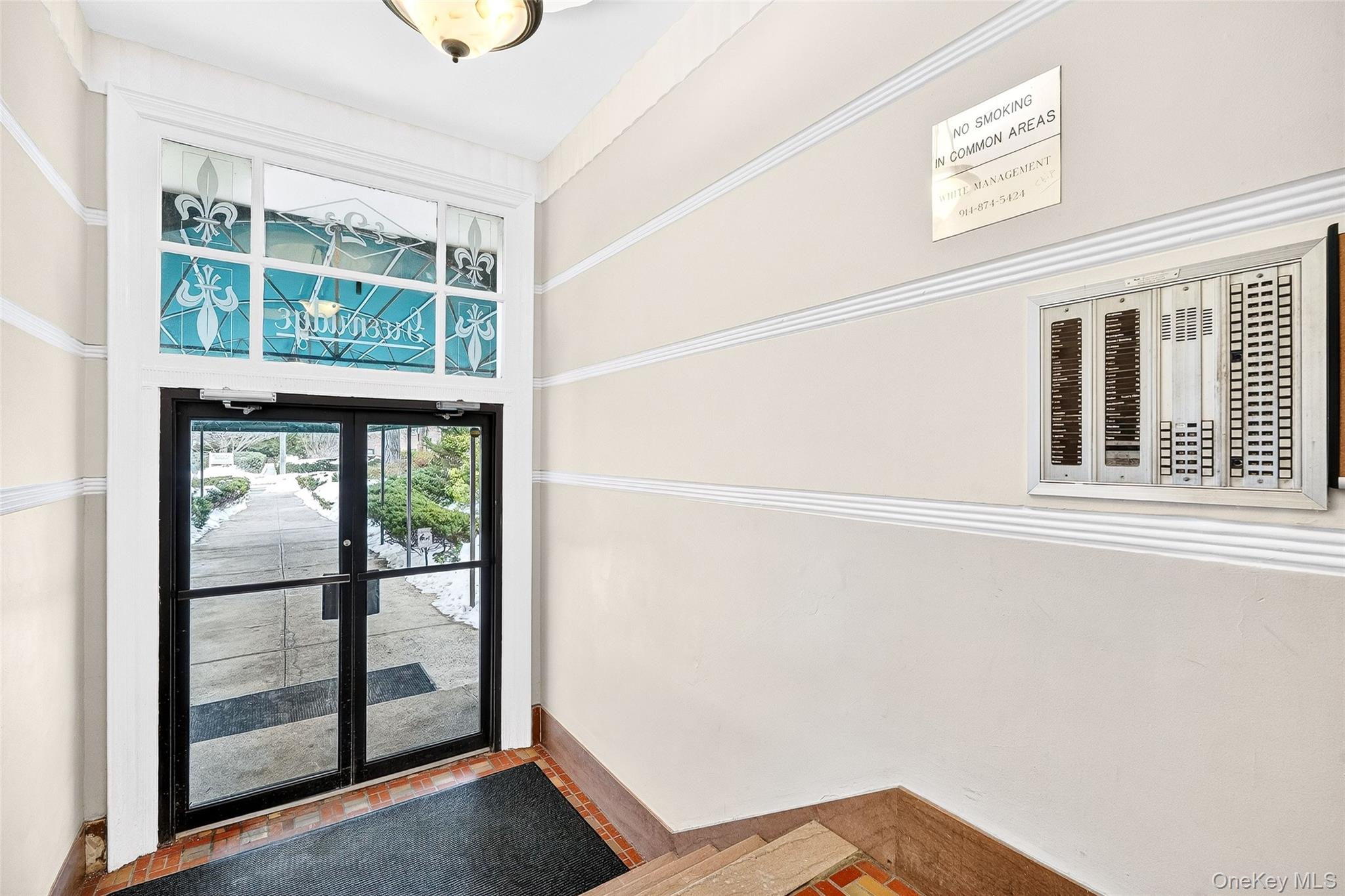 #4 photo, 2 Greenridge Avenue, White Plains , NY 10605