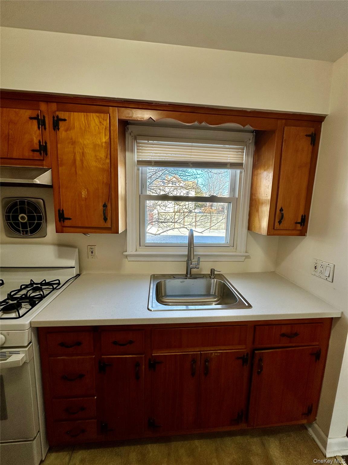 #15 photo, 174 Orange Avenue, Suffern , NY 10901