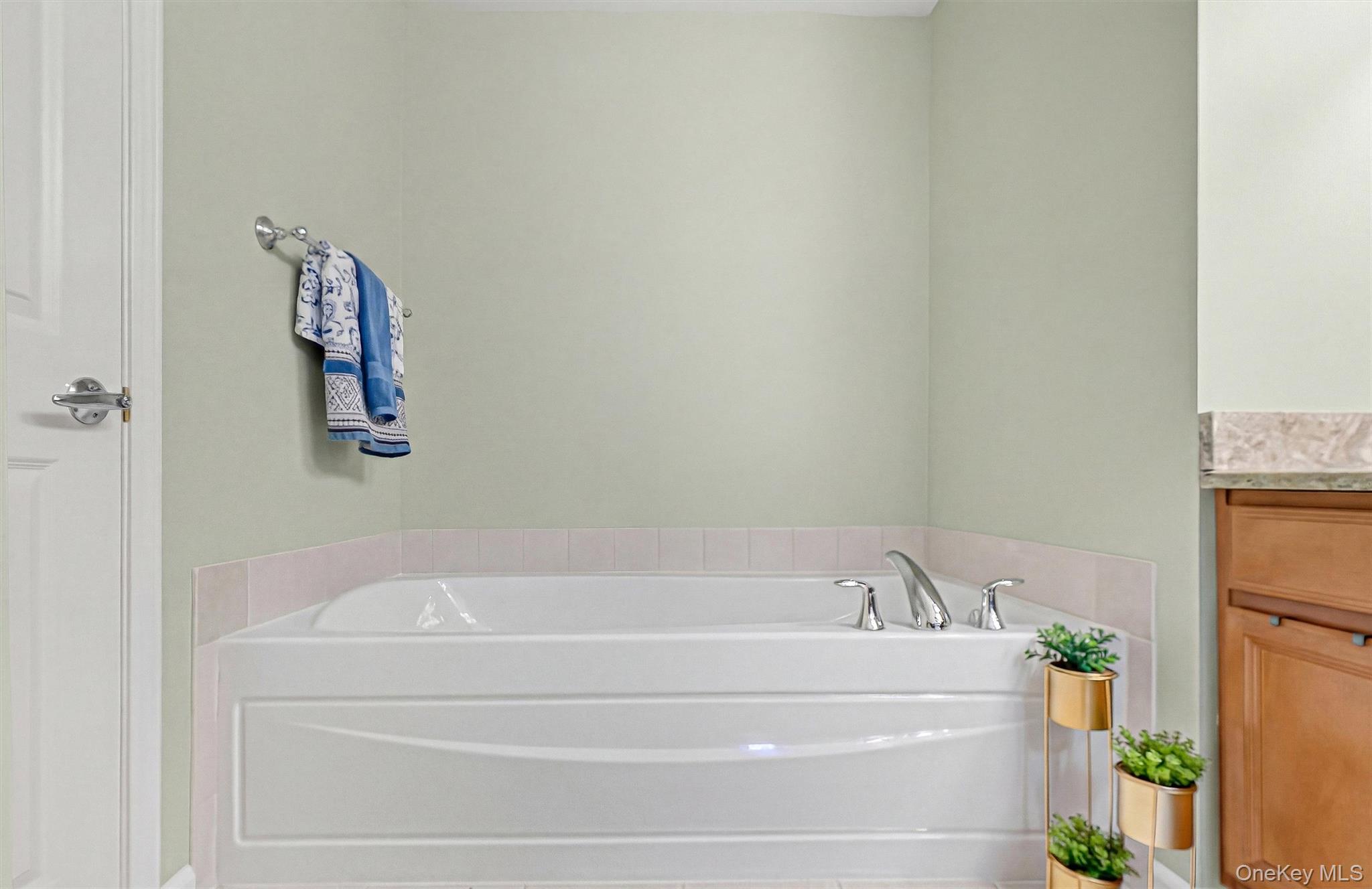 #12 photo, 114 Viewpoint Terrace, Peekskill , NY 10566