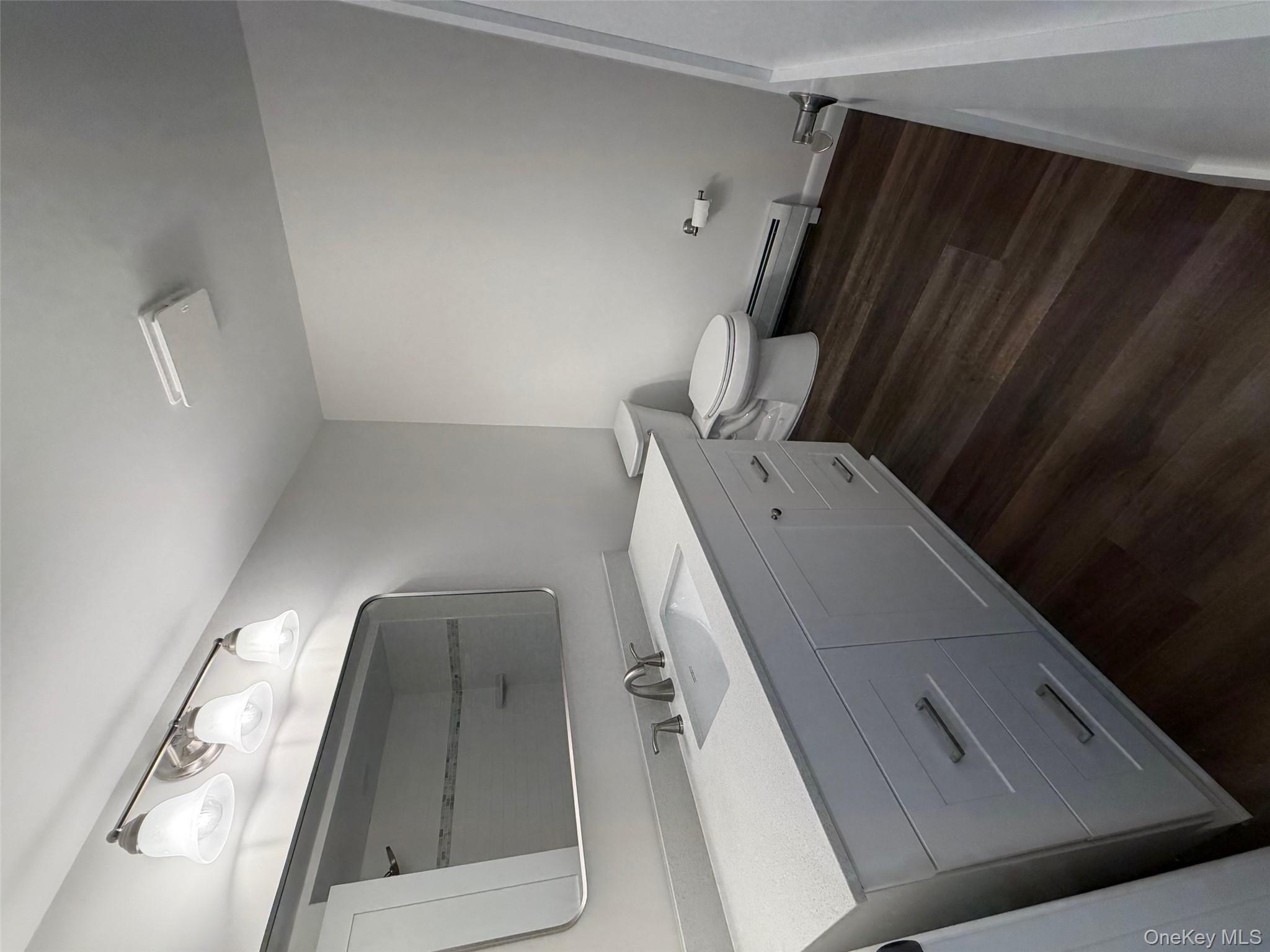 #18 photo, 6 Andre Avenue, Tappan , NY 10983