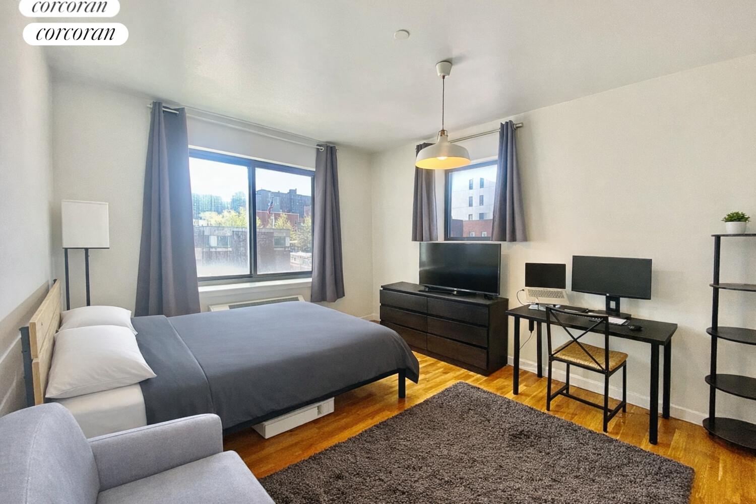 #2 photo, Brooklyn, Williamsburg , NY 11206