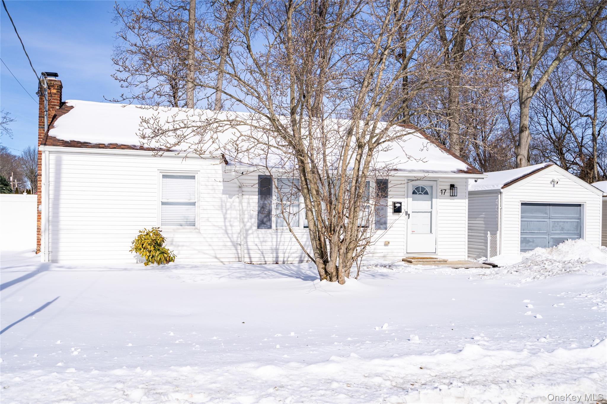 #3 photo, 17 Armell Street, Huntington Station , NY 11746