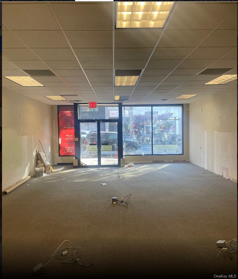 #9 photo, 3076 Steinway Street, अस्टोरिया Astoria , NY 11103