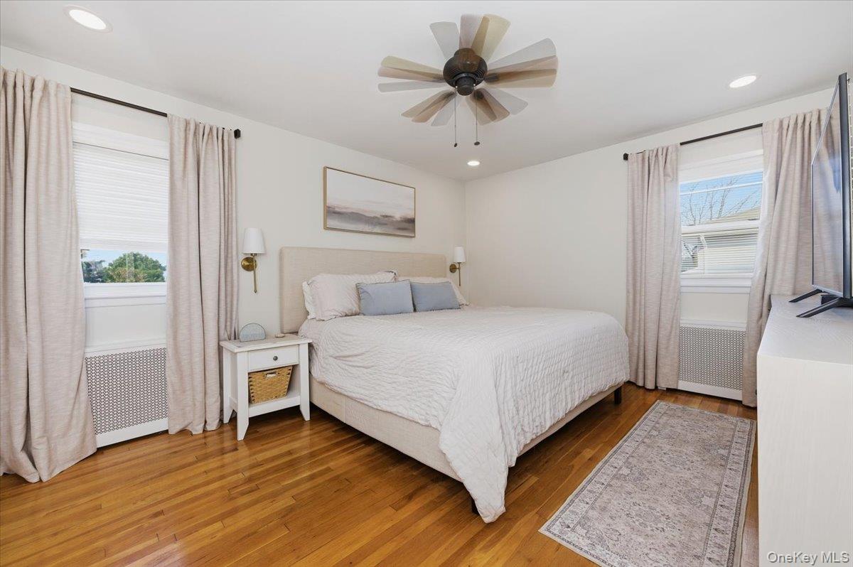 #13 photo, 285 E Shore Drive, Massapequa , NY 11758