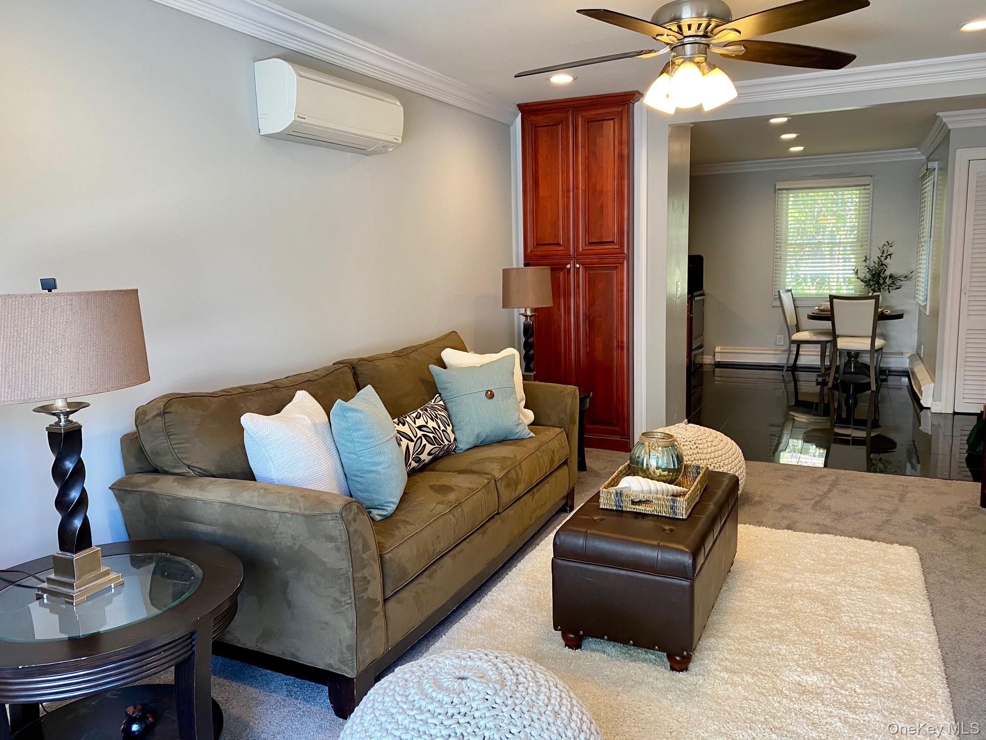 #6 photo, 82 Park Avenue, Amityville , NY 11701