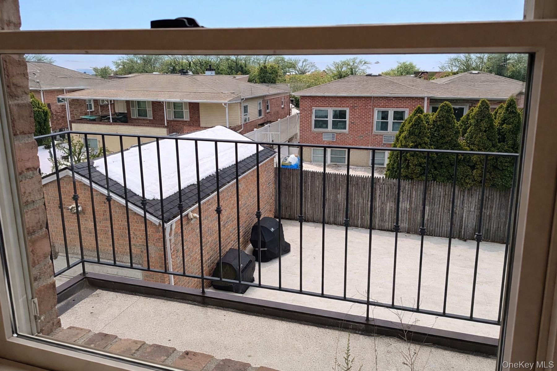 #5 photo, 42-04 218th Street, Bayside , NY 11361