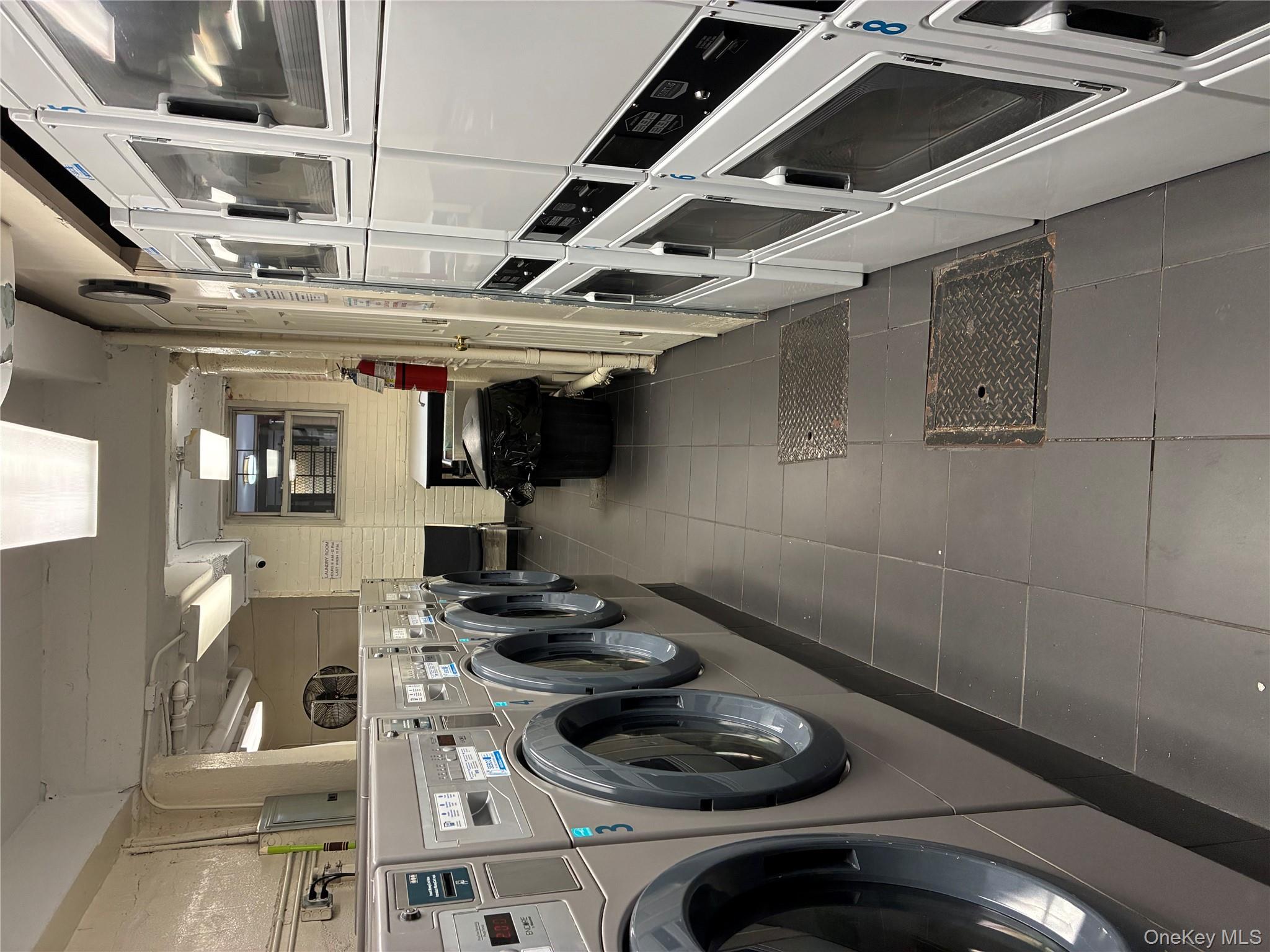 #16 photo, 1430 Thieriot Avenue, 布朗士 Bronx , NY 10460