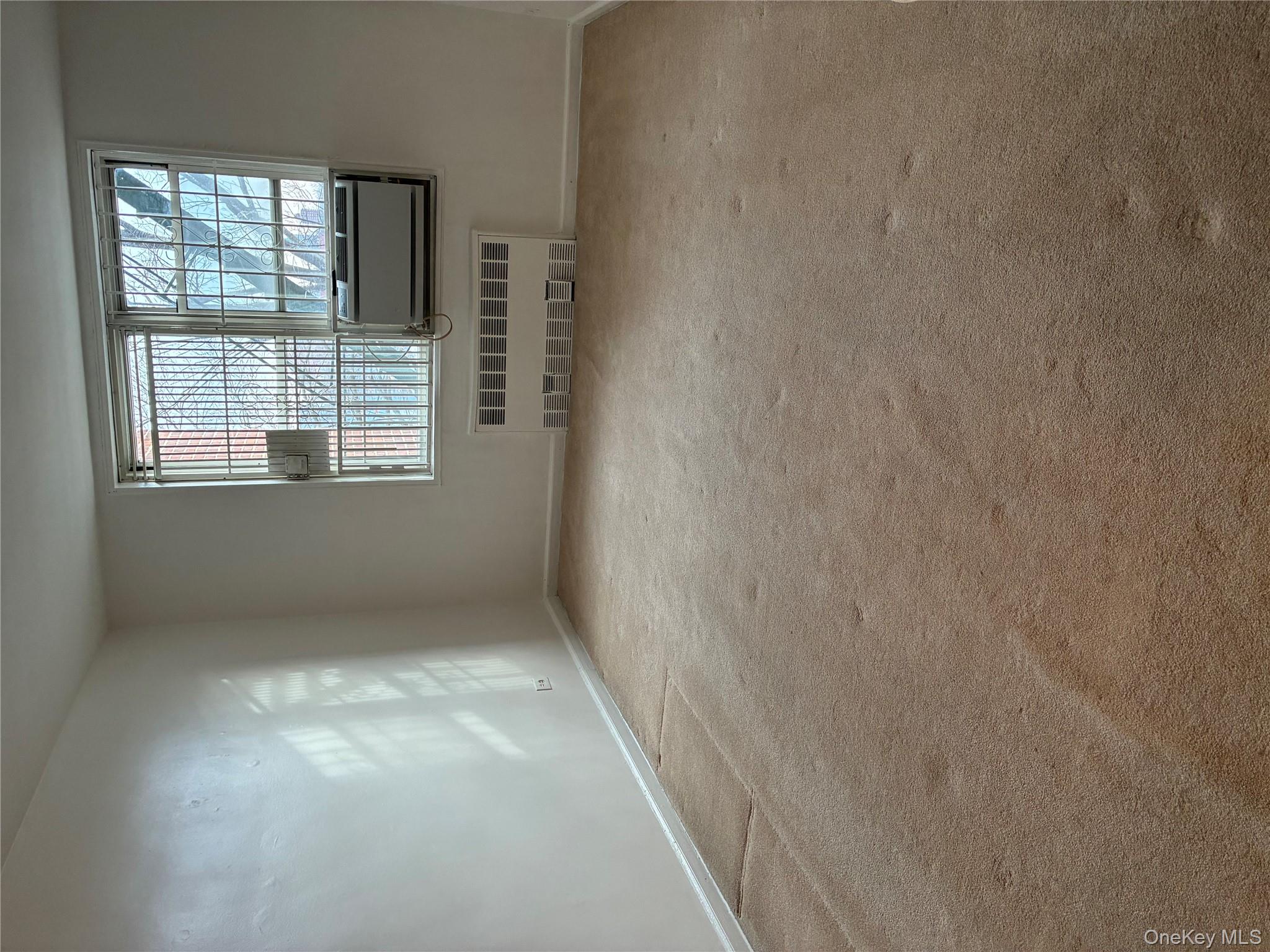 #4 photo, 1430 Thieriot Avenue, 布朗士 Bronx , NY 10460