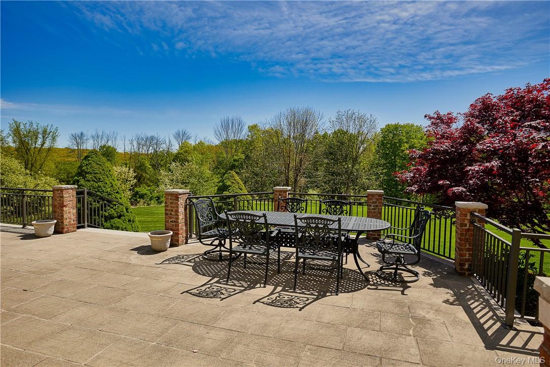 #14 photo, 17 Constitution Court, Tuxedo Park , NY 10987