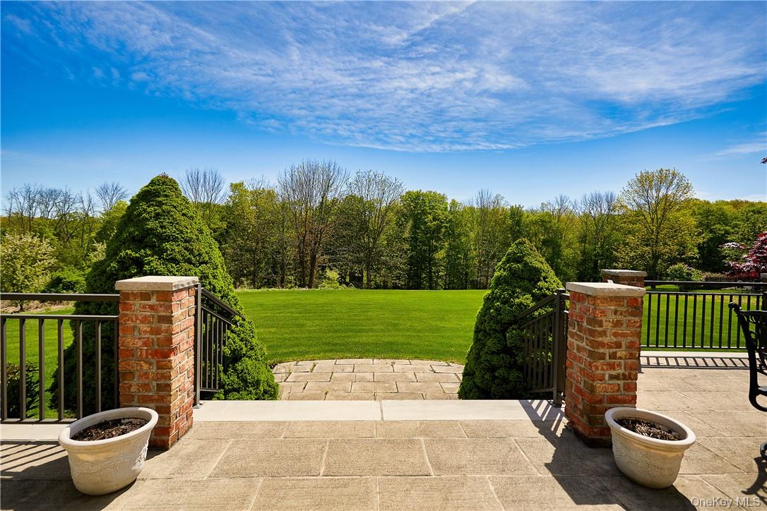 #15 photo, 17 Constitution Court, Tuxedo Park , NY 10987