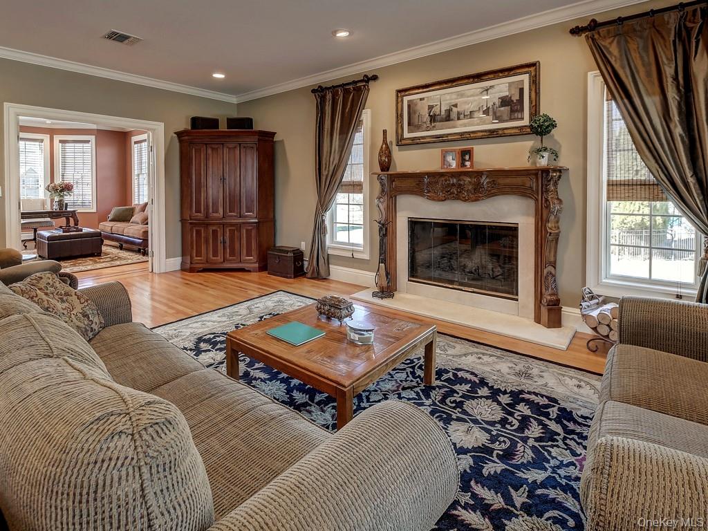 #17 photo, 17 Constitution Court, Tuxedo Park , NY 10987