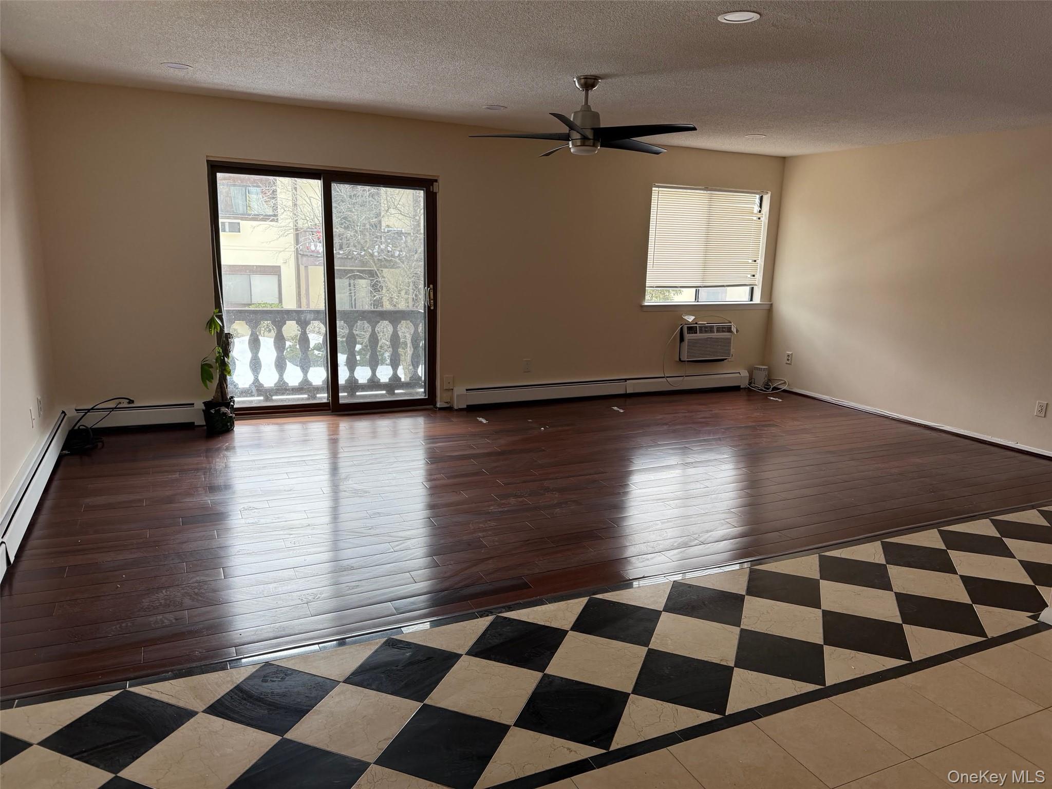 #5 photo, 15 Granada Crescent, White Plains , NY 10603