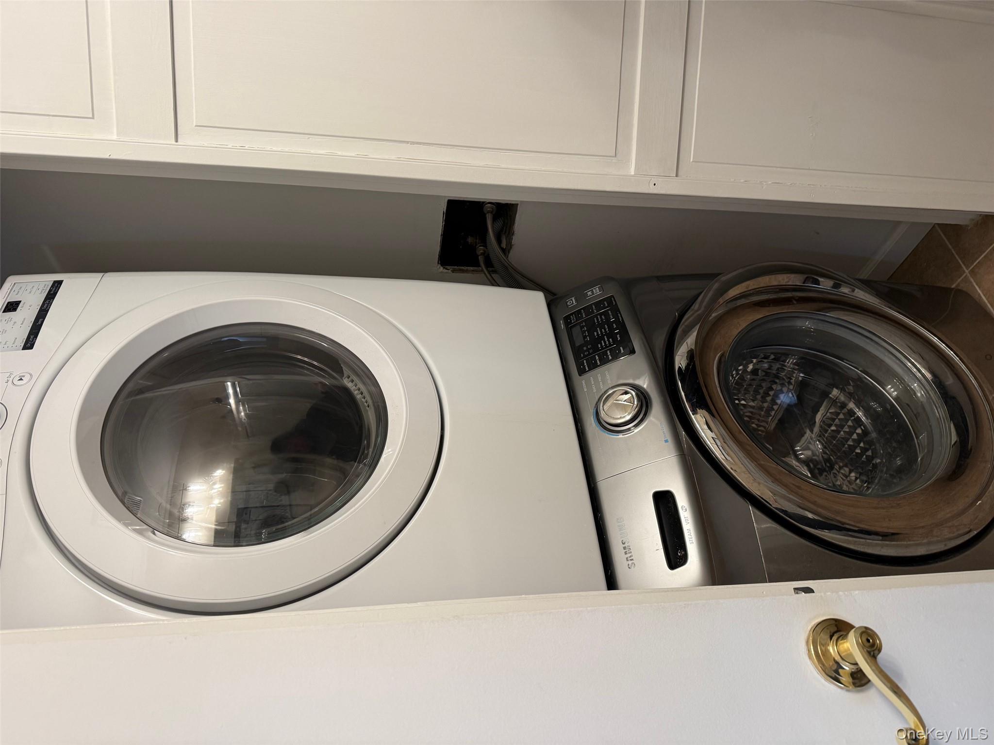 #8 photo, 15 Granada Crescent, White Plains , NY 10603