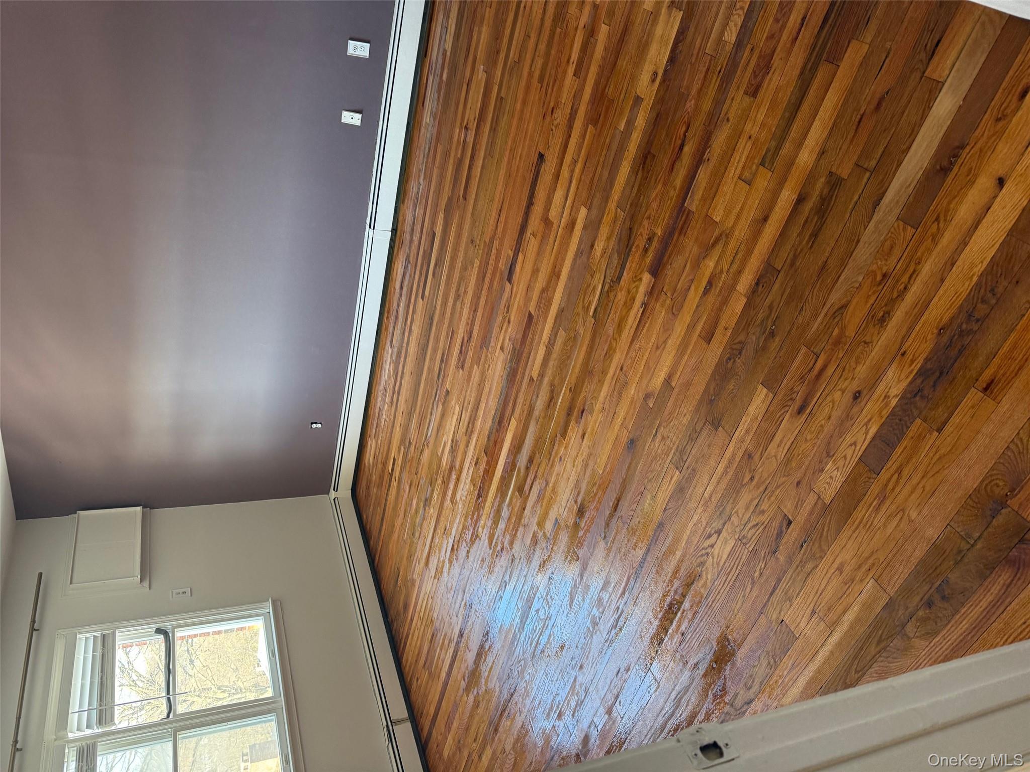 #9 photo, 15 Granada Crescent, White Plains , NY 10603