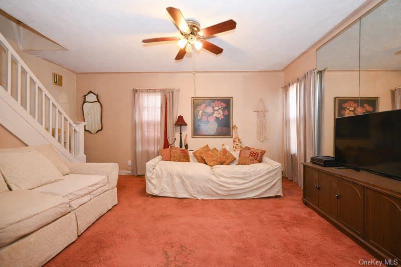 #6 photo, 195-12 122nd Avenue, Springfield Gardens , NY 11413