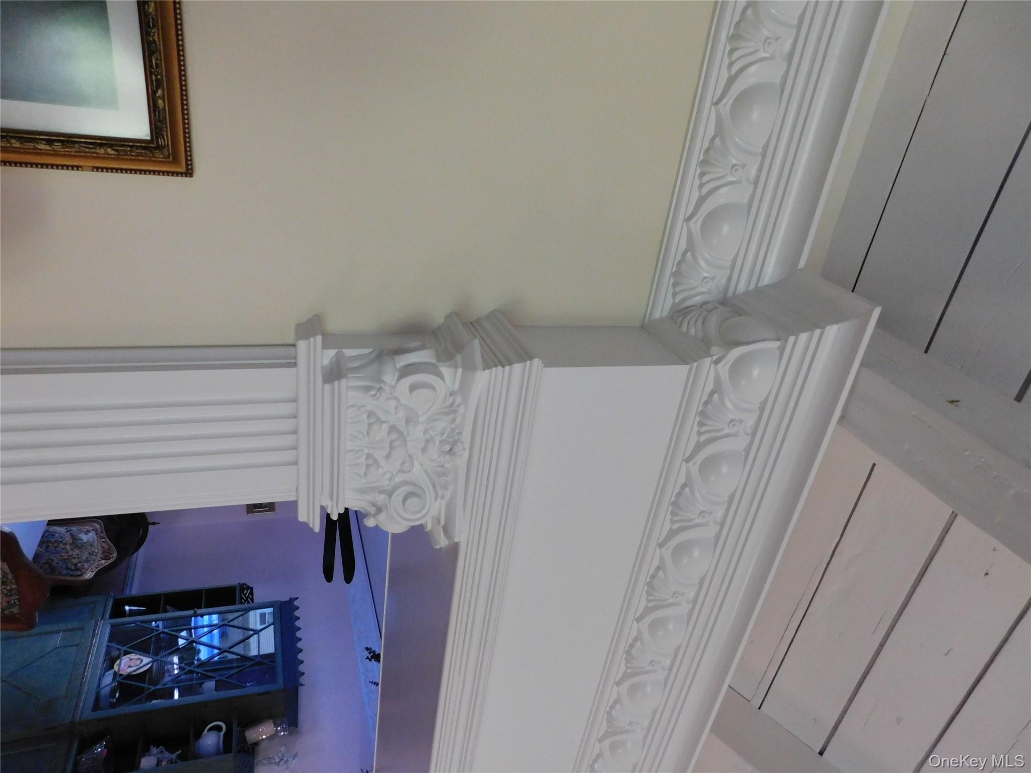 #14 photo, 37 Burrs Lane, Dix Hills , NY 11746