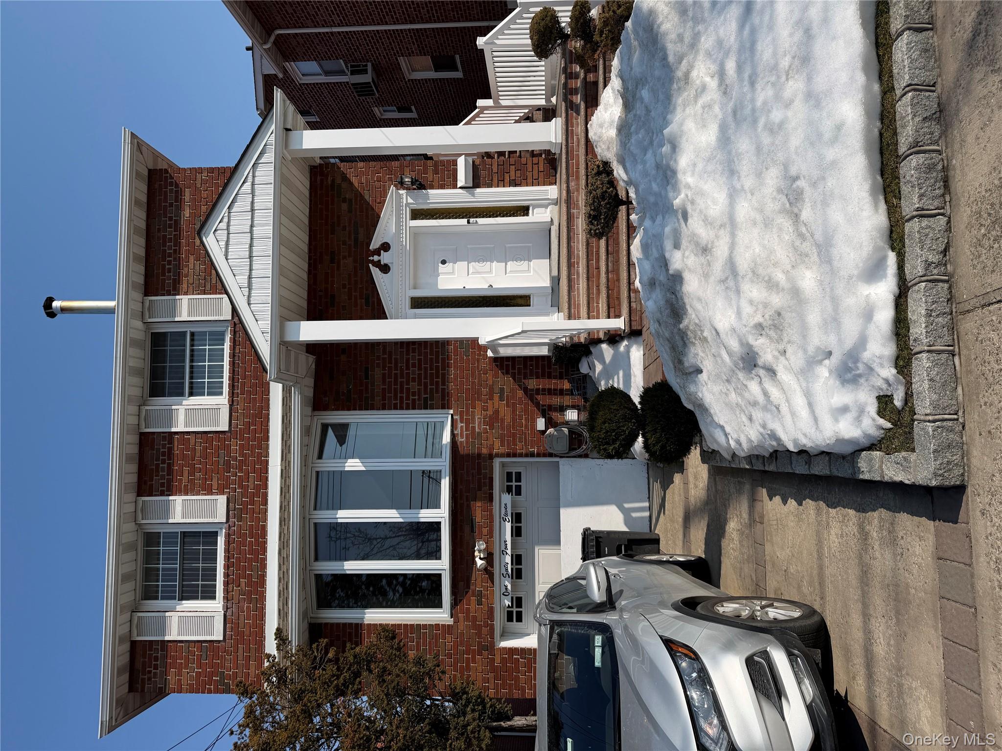 #1 photo, 164-11 95th Street, Howard Beach , NY 11414