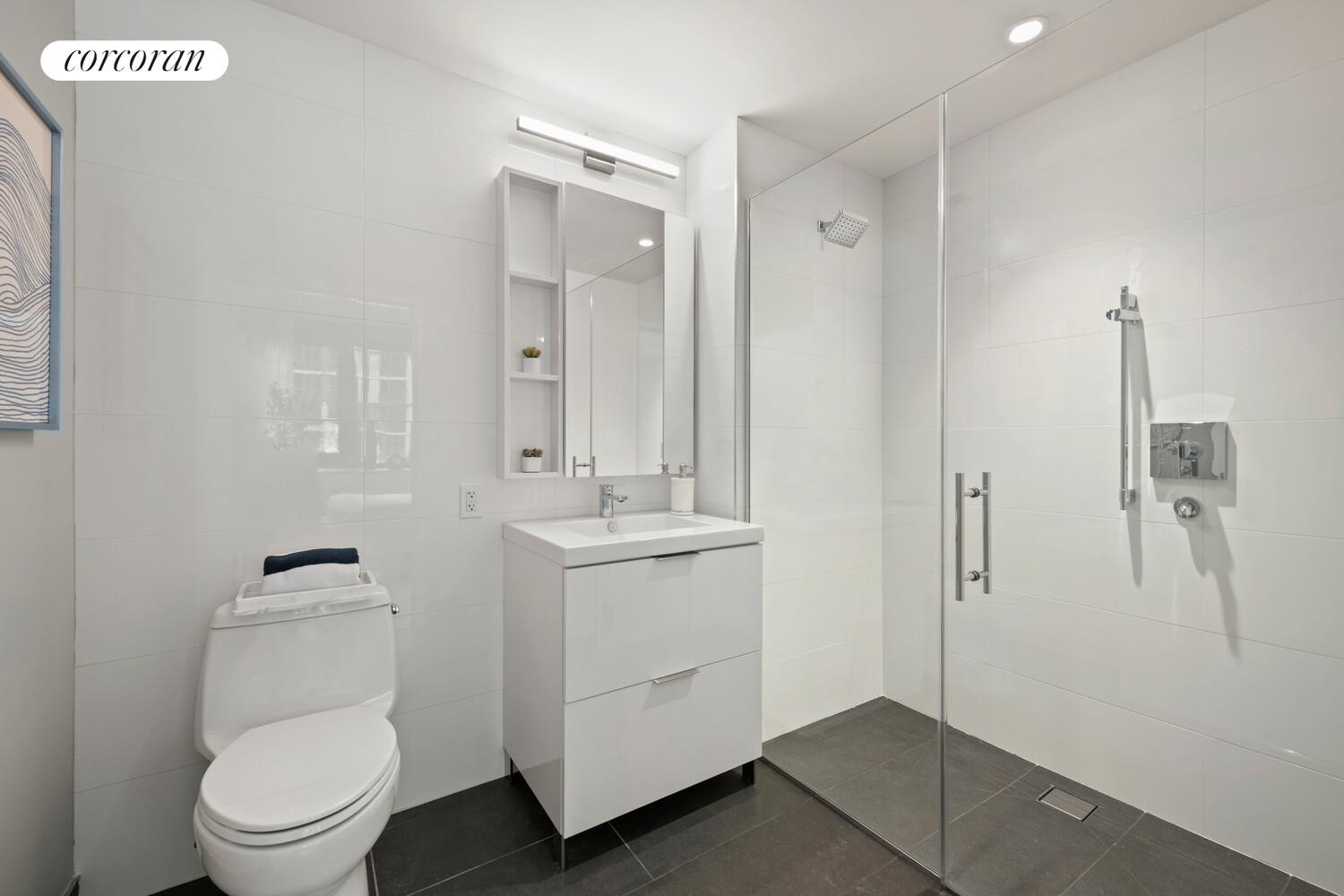 #10 photo, 166-20 90TH Avenue, Jamaica , NY 11432