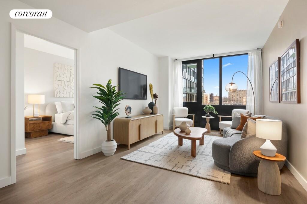 #1 photo, Jamaica, كوينز Jamaica , NY 11432