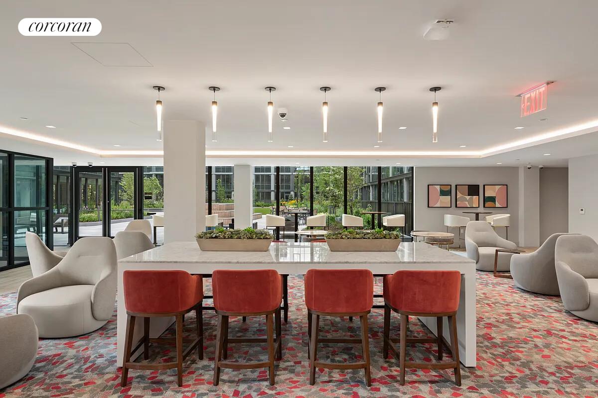 #17 photo, Jamaica, كوينز Jamaica , NY 11432