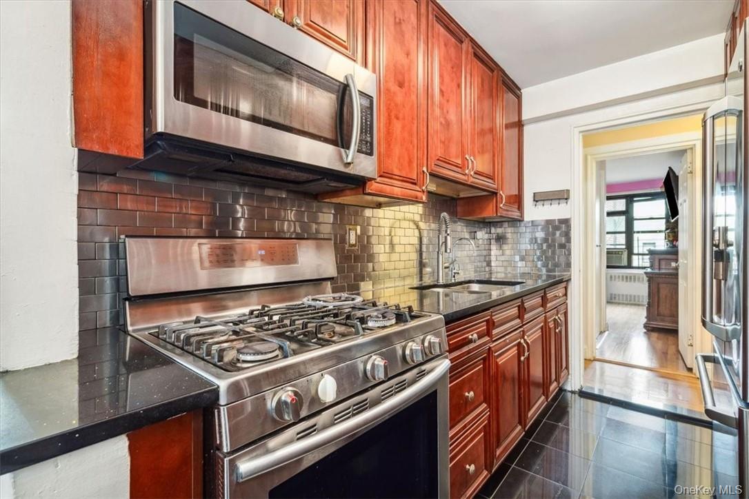 #14 photo, 2835 Webb Avenue, 布朗士 Bronx , NY 10468