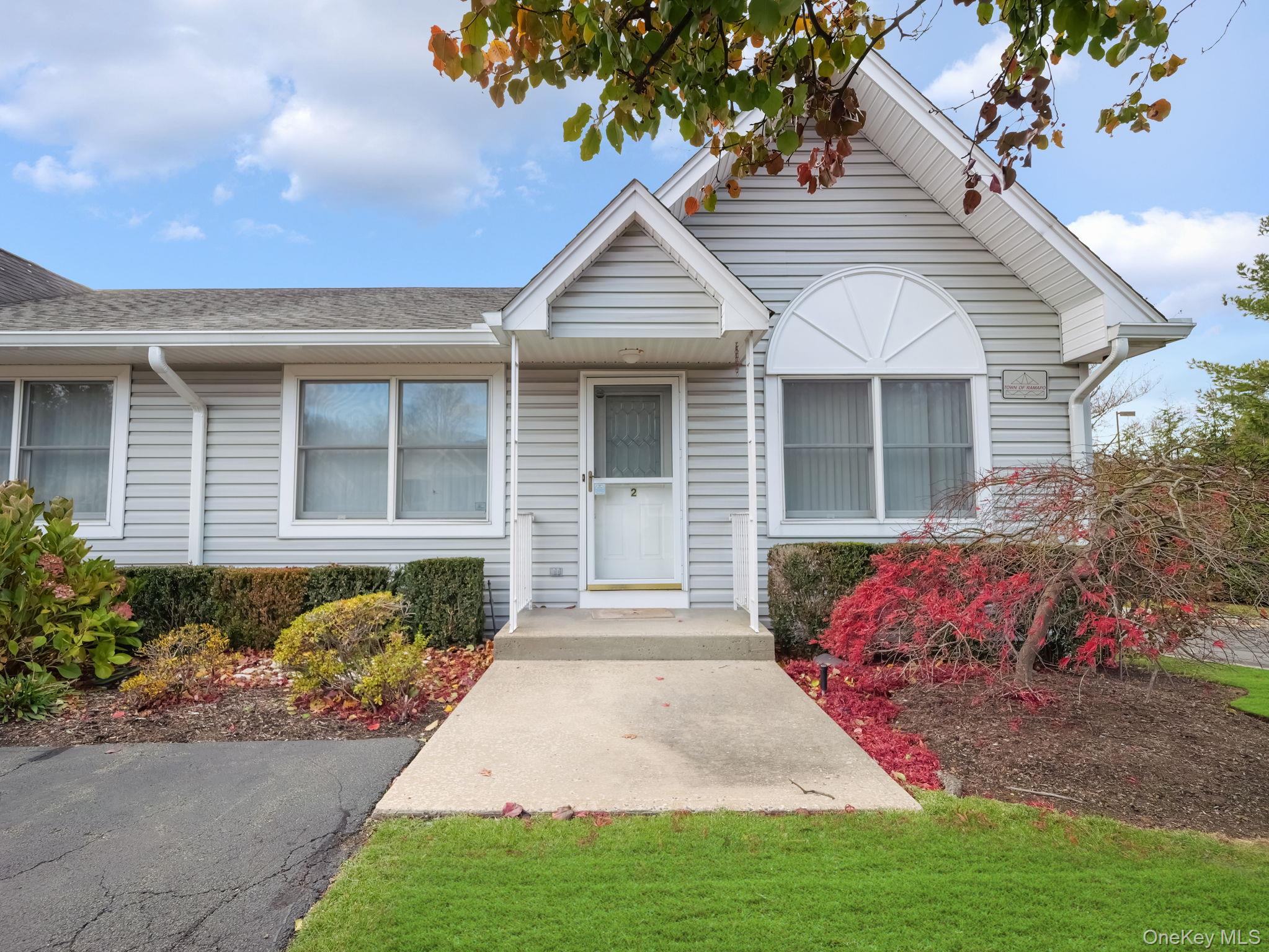 #1 photo, 2 Windsor Circle, New City , NY 10956