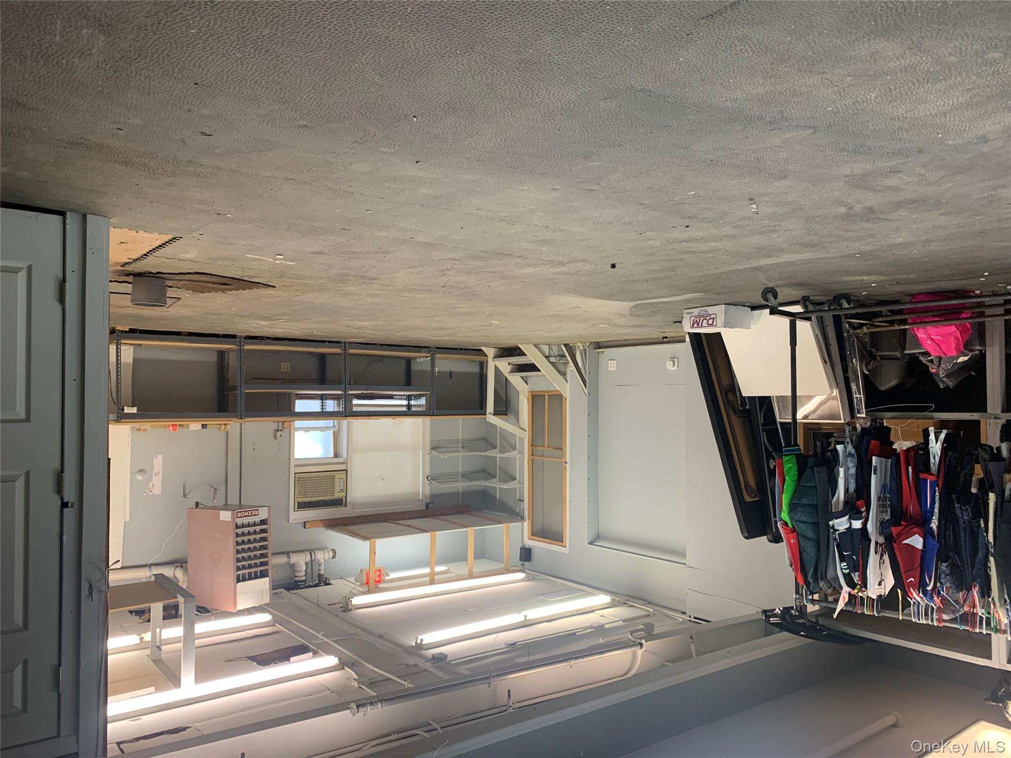 #3 photo, 10 Willowdale Avenue, Port Washington , NY 11050