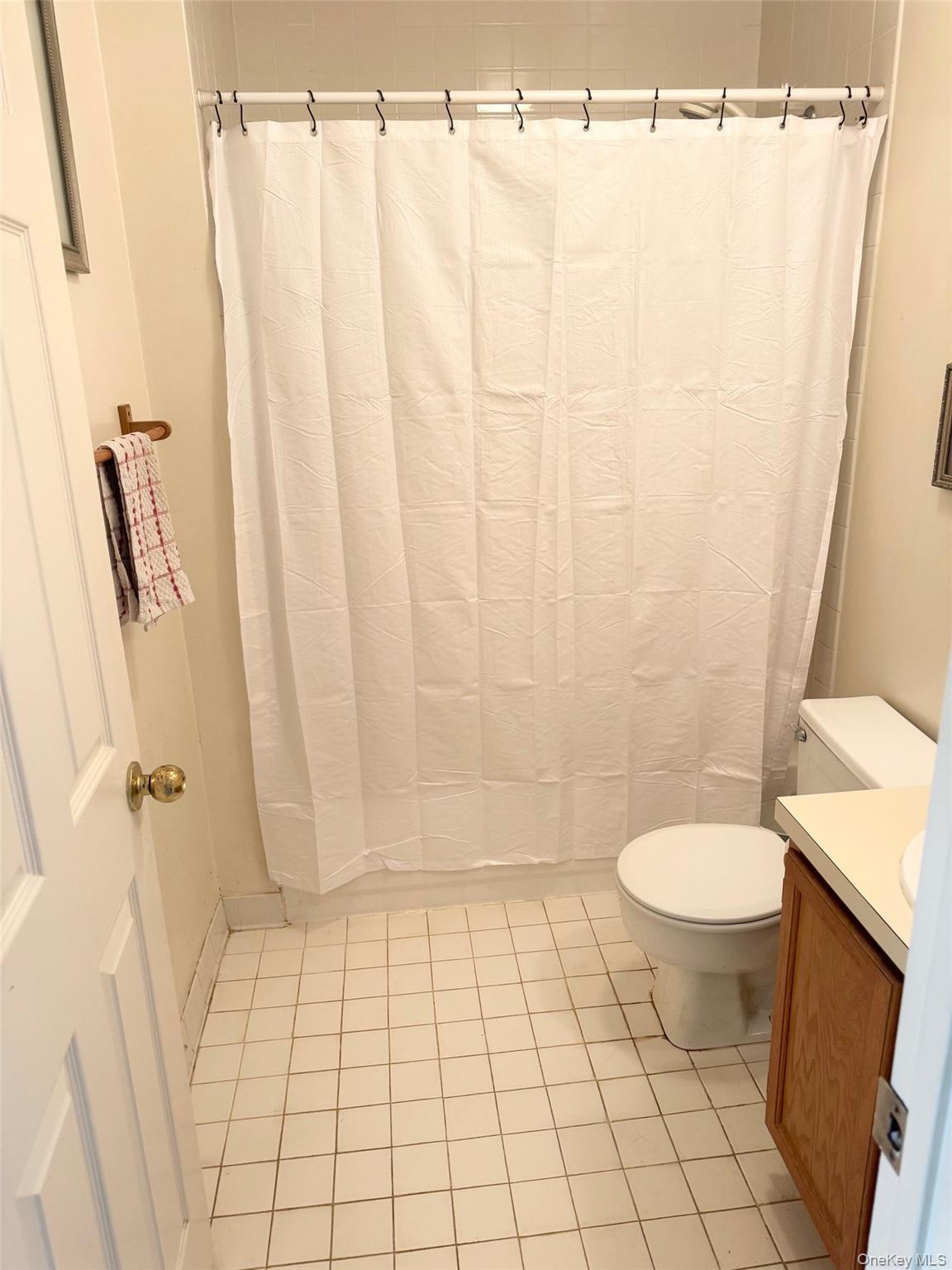 #7 photo, 23 Windle Park, Tarrytown , NY 10591