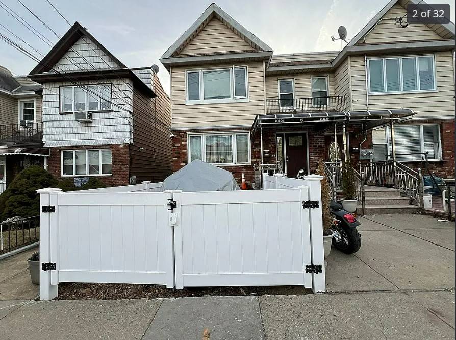 #29 photo, 53-90 69TH, MIDDLE VILLAGE , NY 11378