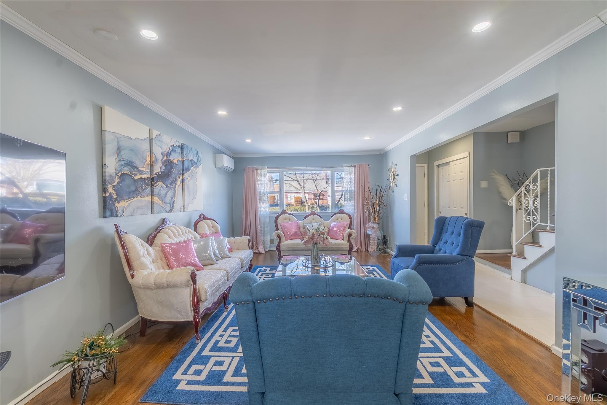 #18 photo, 25708 147th Avenue, Rosedale , NY 11422