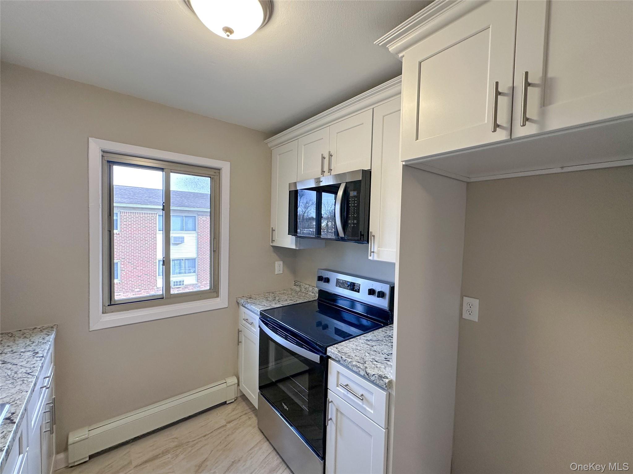 #12 photo, 2499 UNION Boulevard, Islip , NY 11751