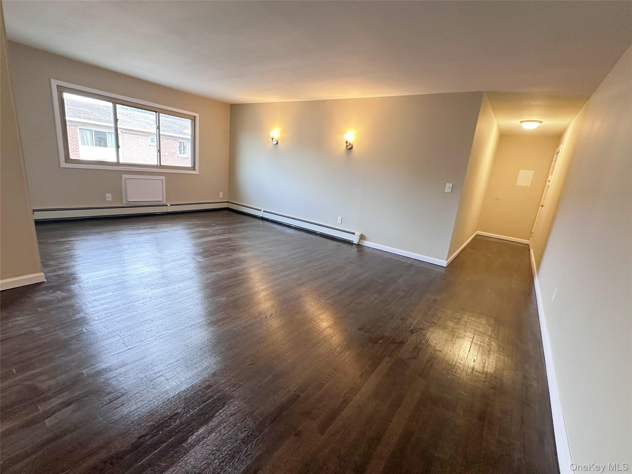 #9 photo, 2499 UNION Boulevard, Islip , NY 11751