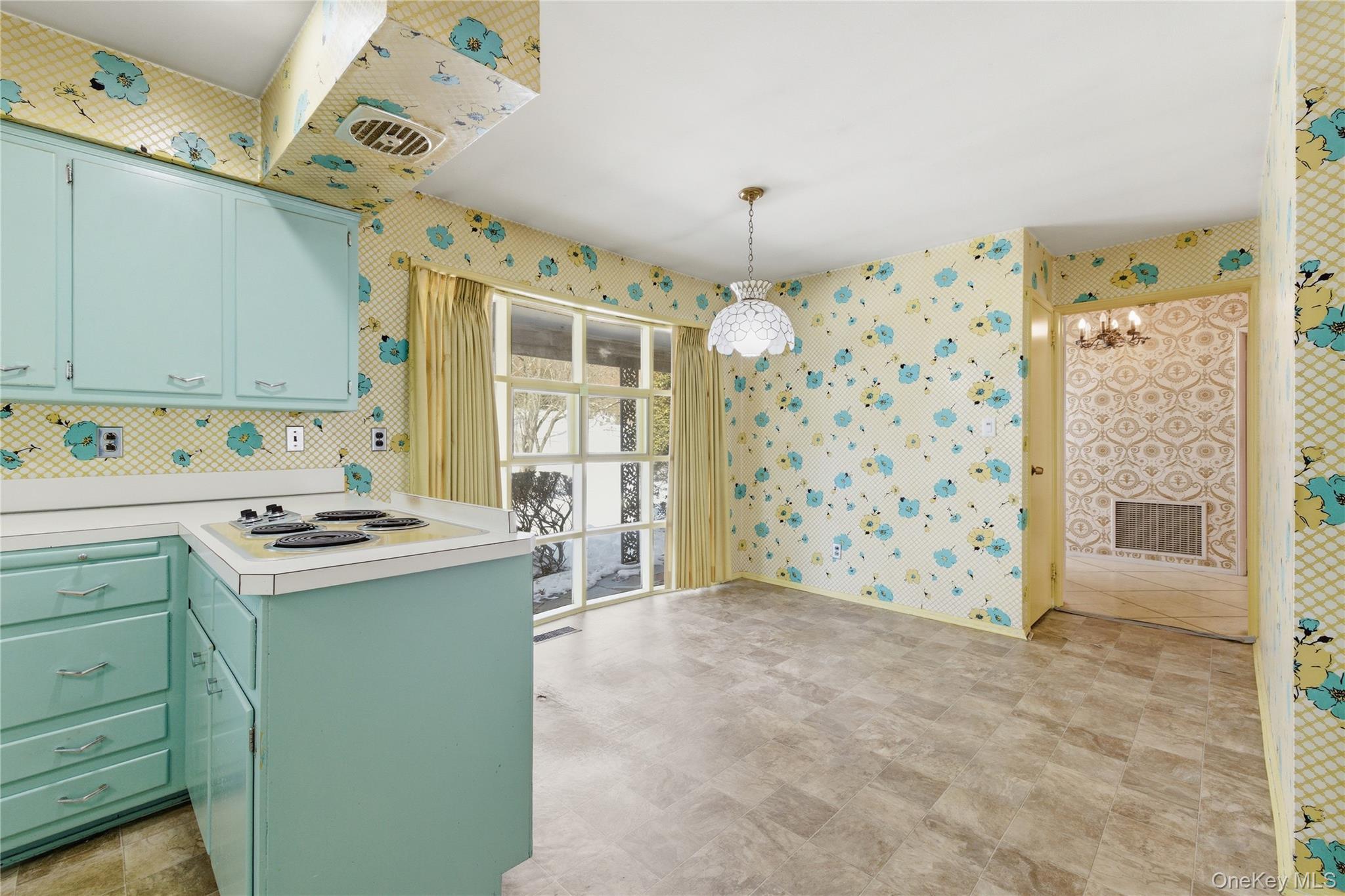 #16 photo, 22 Wenwood Drive, Glen Head , NY 11545