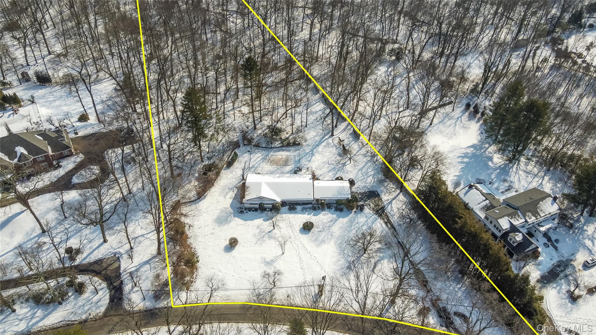 #3 photo, 22 Wenwood Drive, Glen Head , NY 11545