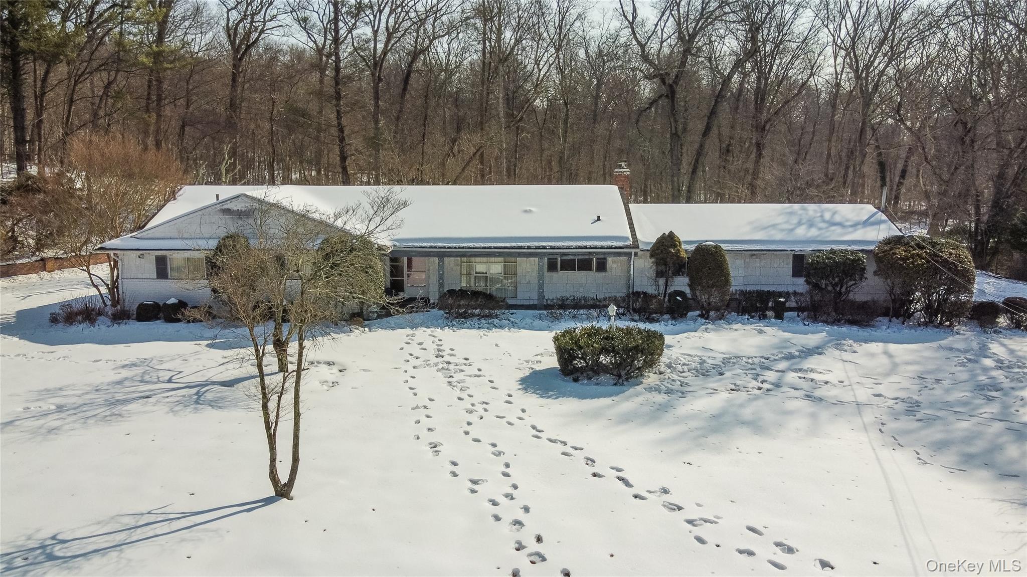 #6 photo, 22 Wenwood Drive, Glen Head , NY 11545