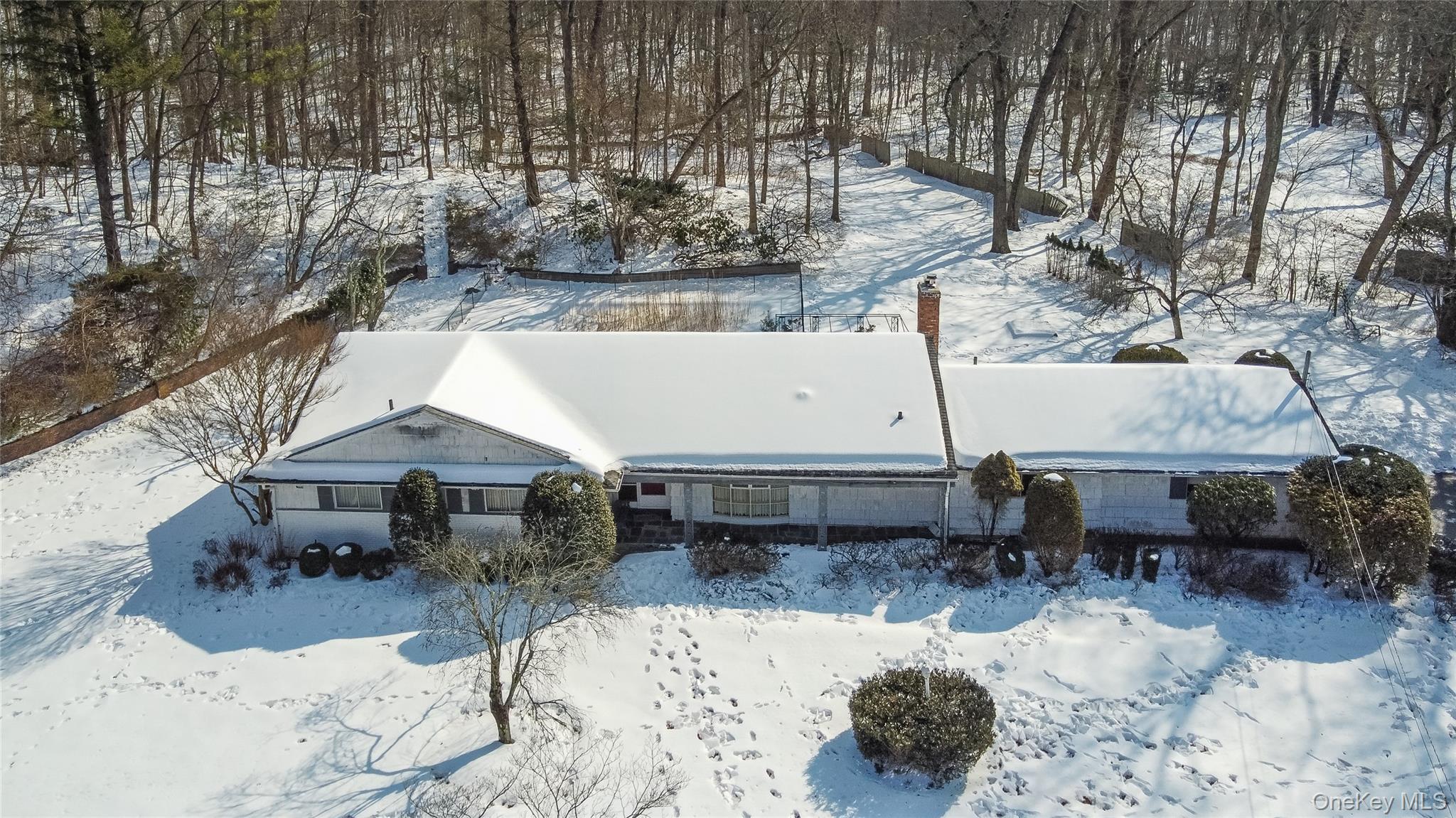 #8 photo, 22 Wenwood Drive, Glen Head , NY 11545