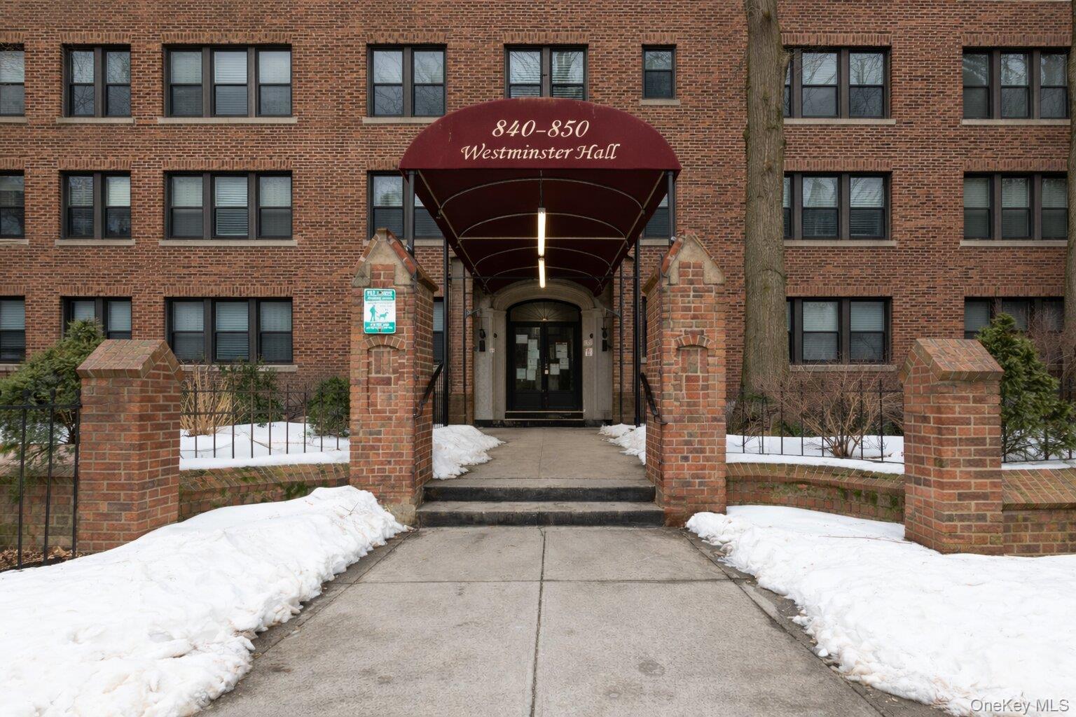 #1 photo, 850 Saint Marks Avenue, Brooklyn , NY 11213