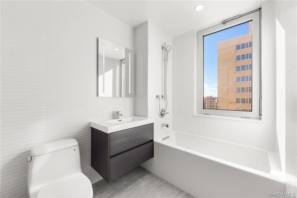 #4 photo, 97-29 64th Road, Rego Park , NY 11374