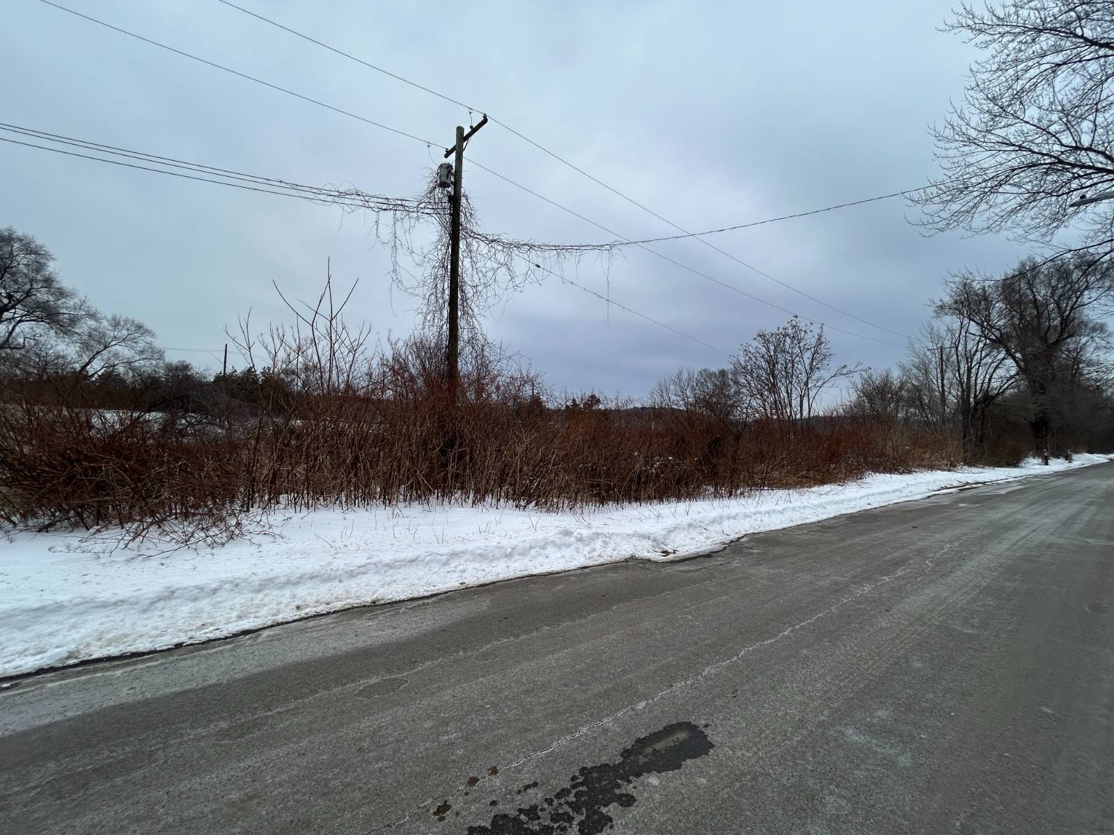 #4 photo, 3741 River Rd, Endicott , NY 13760