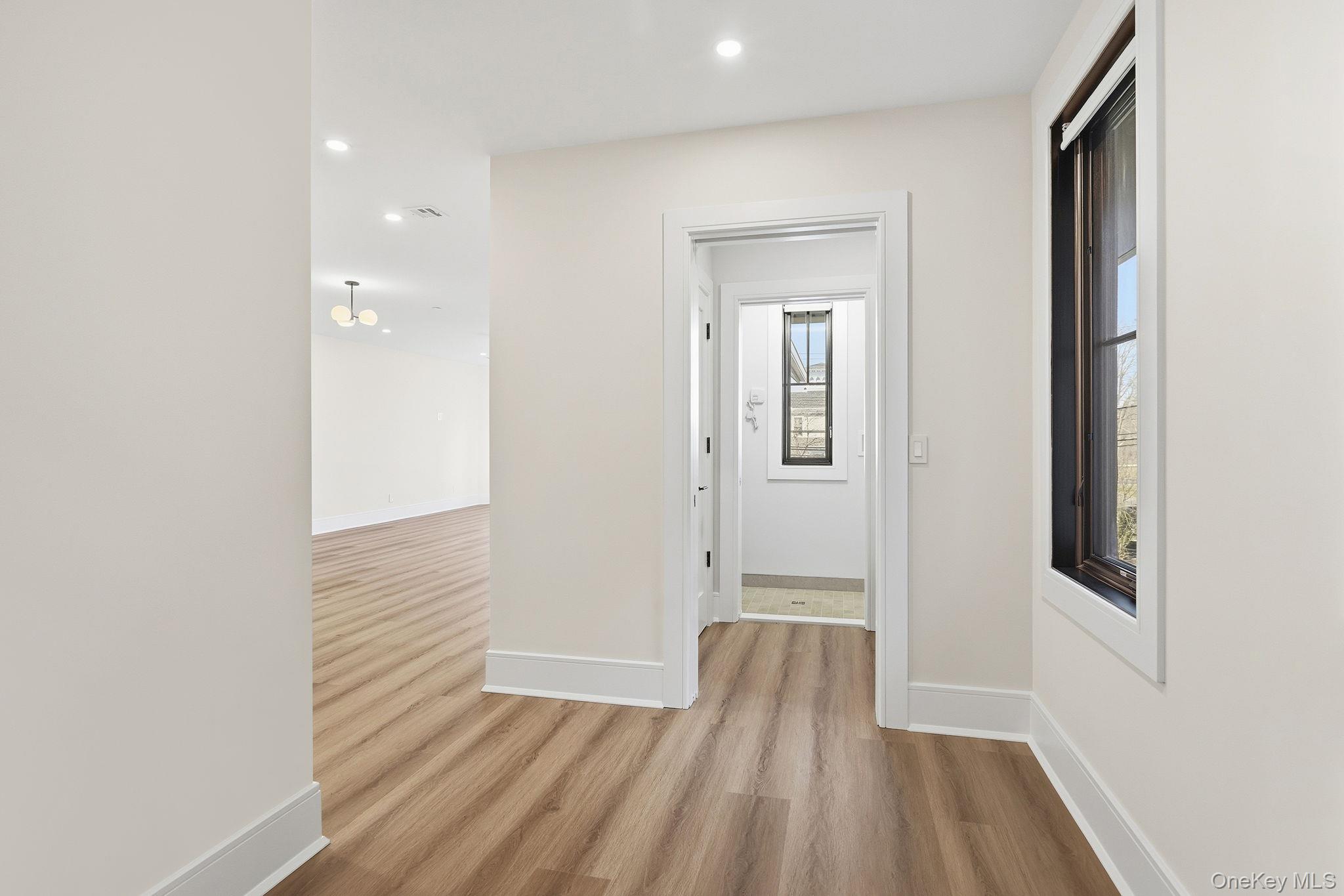 #3 photo, 34 Clinton Avenue, Dobbs Ferry , NY 10522