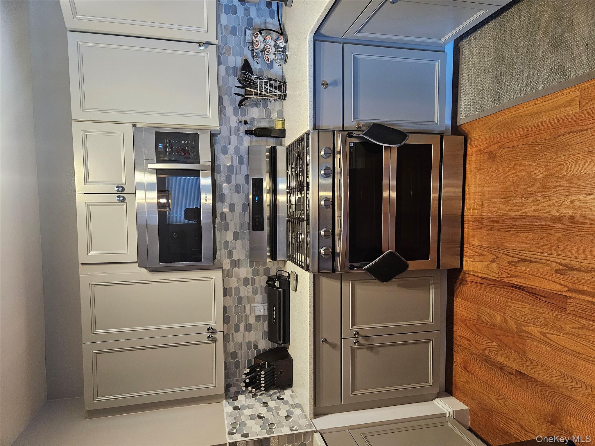 #3 photo, 20 Lexington Hill, Harriman , NY 10926