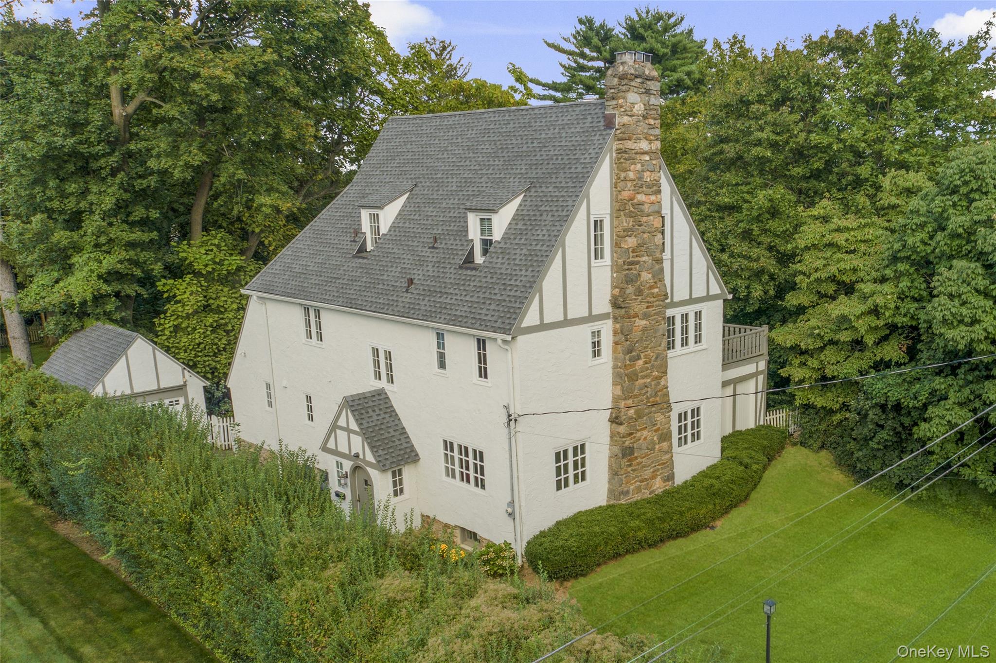 #1 photo, 23 Lyons Place, Larchmont , NY 10538